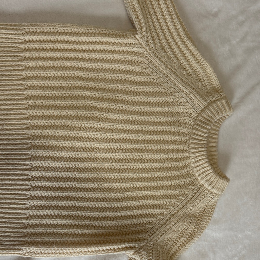 Uniqlo Cream Ribbed Crew Neck Sweater